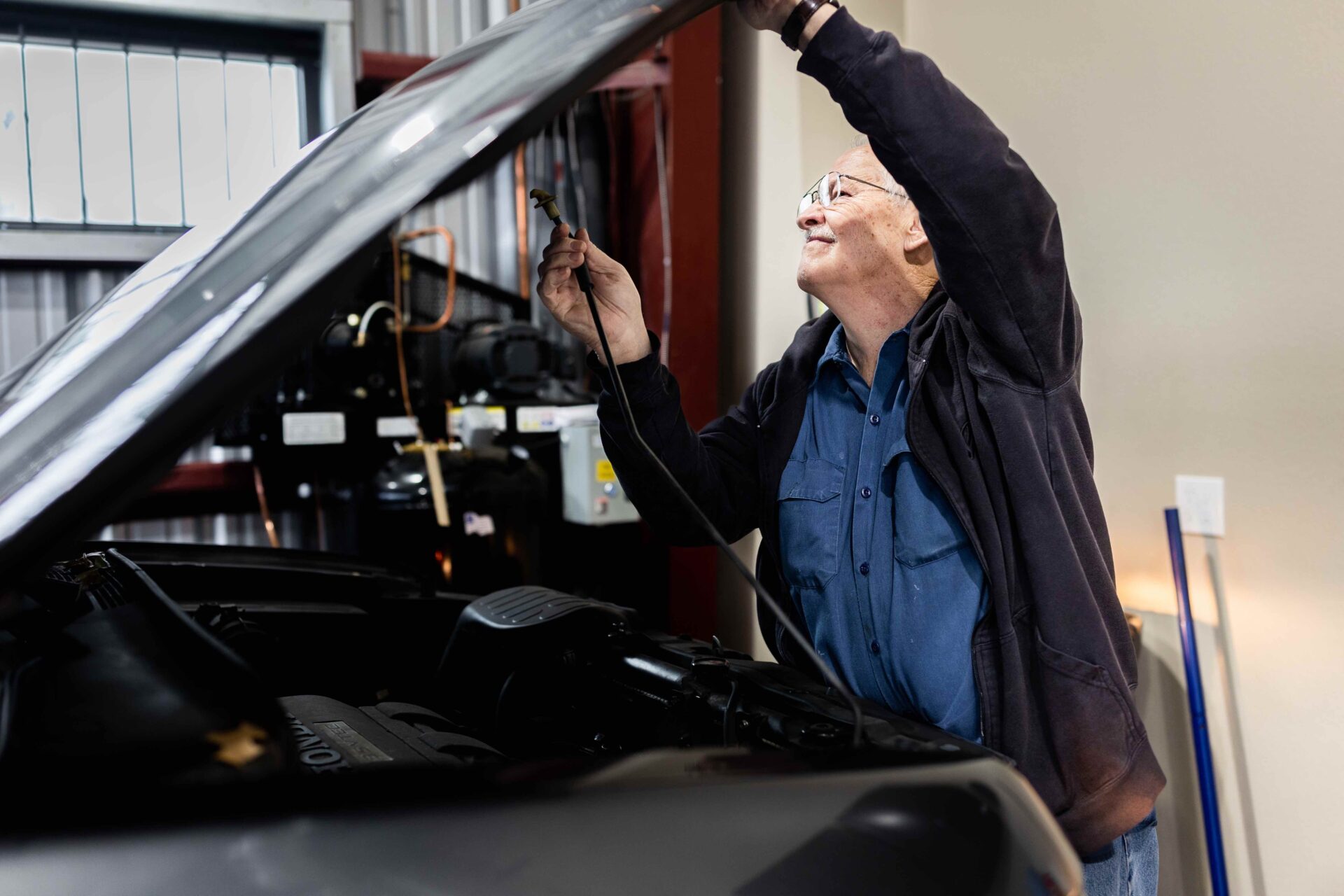 Grace Garage volunteer